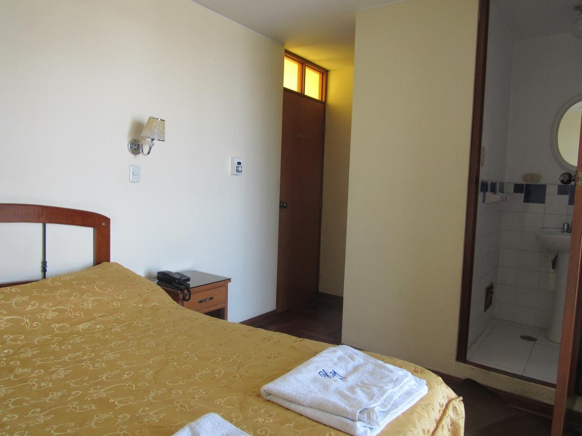 Hostal Siglo 21 Tacna Extérieur photo